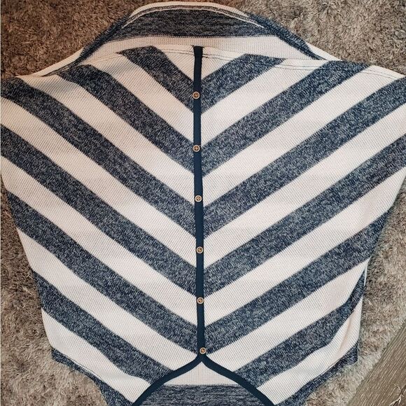 🟢Jolt Sweater Tank Top - Picture 5 of 6